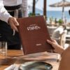 Classic Brown – kožni meni sa ušivenim koricama